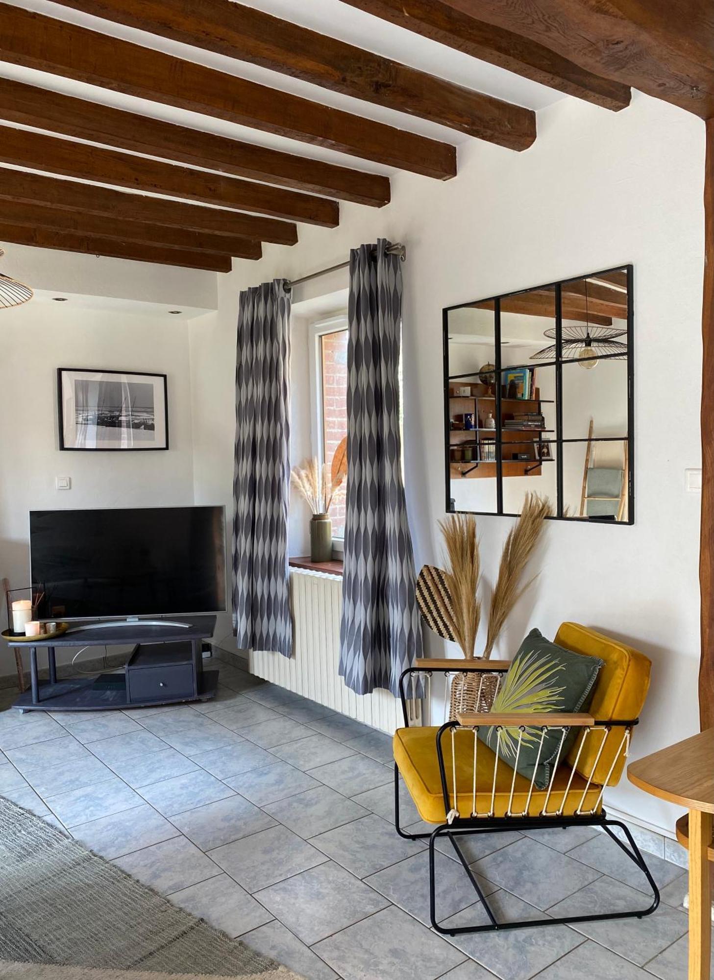 Charmante Maison Normande Saint-Julien-de-la-Liegue Esterno foto